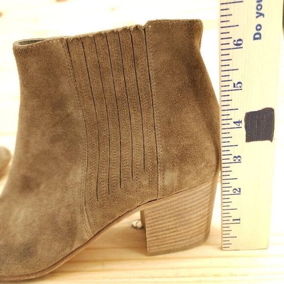 Vince. Women's Ankle Boots Sz 10 Brown Suede Stacked Heel Western Boho Booties - Picture 9 of 10